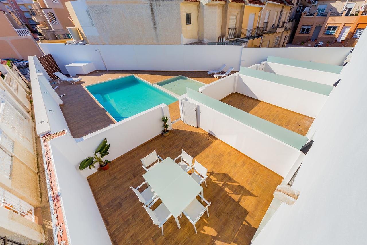Apartamentos El Abuelo Torrevieja Exterior photo